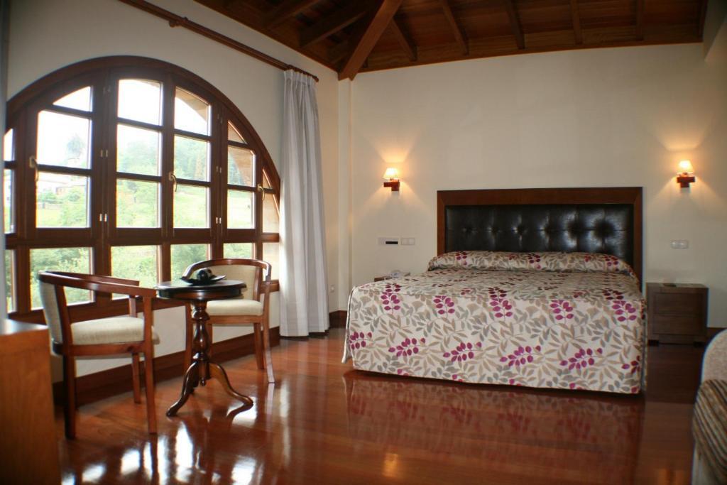 Hotel Valle Las Luinas Soto de Luiña Chambre photo