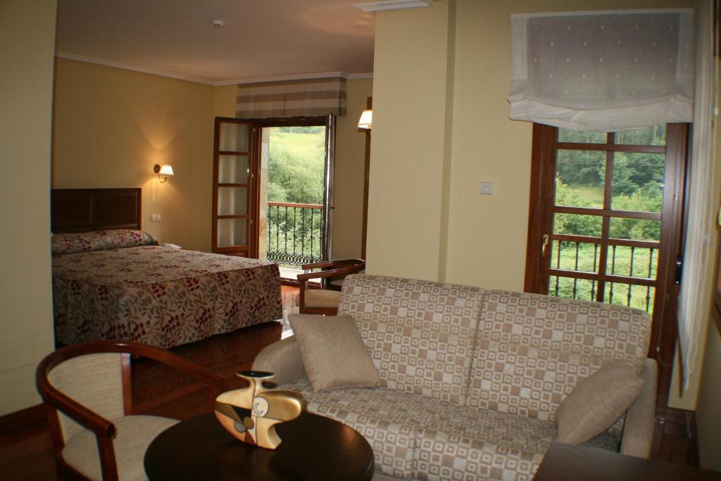 Hotel Valle Las Luinas Soto de Luiña Chambre photo