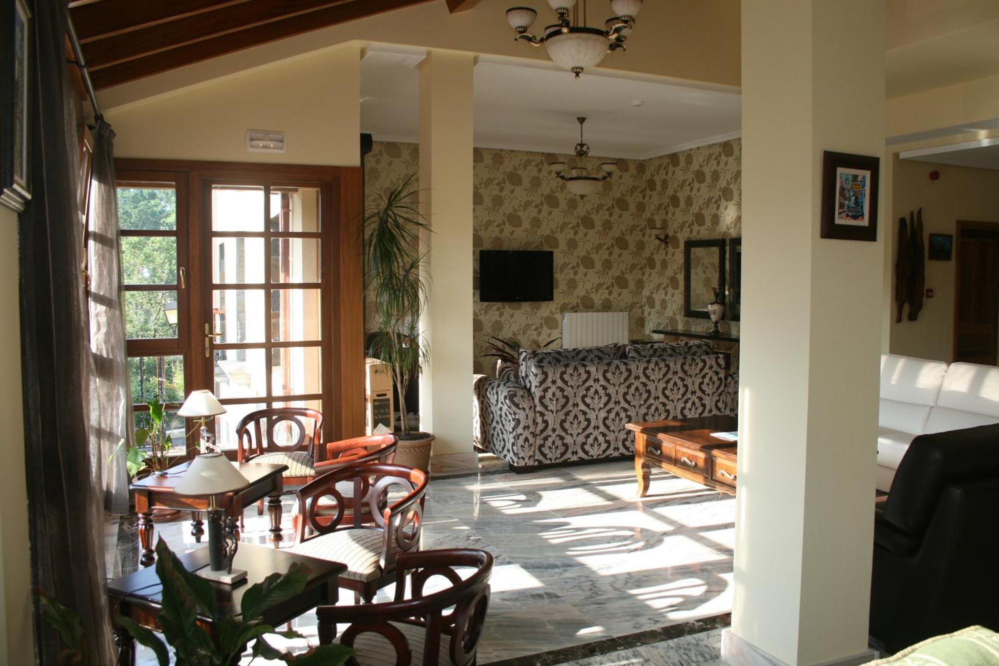 Hotel Valle Las Luinas Soto de Luiña Extérieur photo