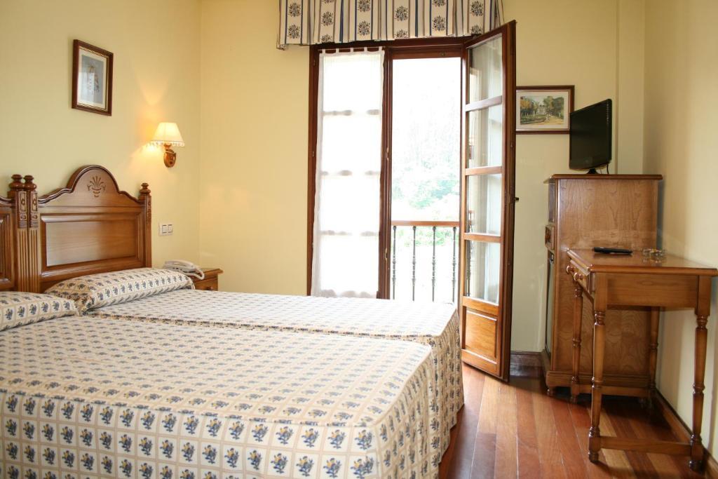 Hotel Valle Las Luinas Soto de Luiña Chambre photo